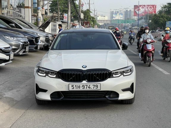 BMW 320i Sport Line Plus 2021 - Nhập Đức, đi chuẩn 16 ngàn kilomet