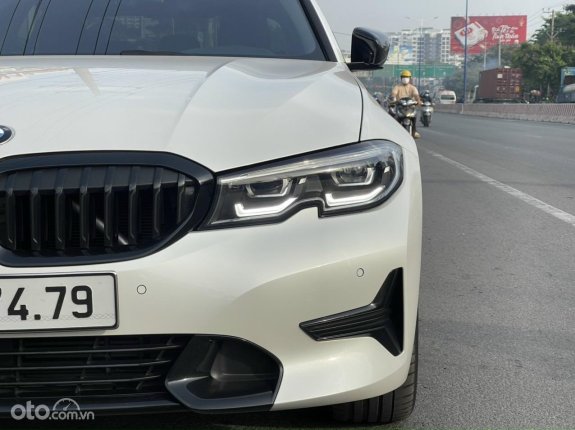 BMW 320i Sport Line Plus 2021 - Nhập Đức, đi chuẩn 16 ngàn kilomet