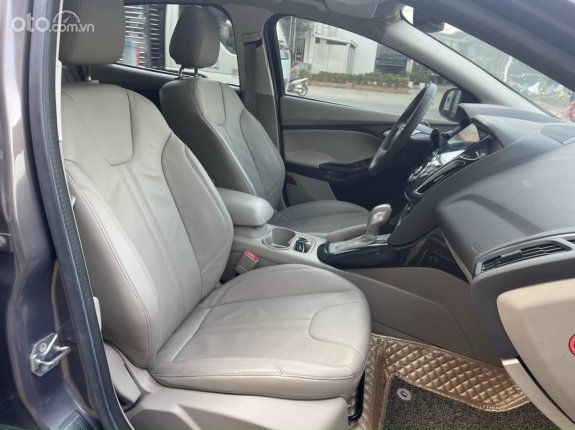 Ford Focus Titanium 2014 - Động cơ 2.0L số tự động máy xăng, đi chuẩn 63 ngàn kilomet