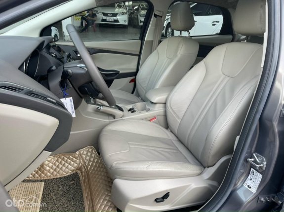 Ford Focus Titanium 2014 - Động cơ 2.0L số tự động máy xăng, đi chuẩn 63 ngàn kilomet