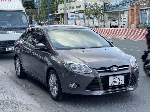 Ford Focus Titanium 2014 - Động cơ 2.0L số tự động máy xăng, đi chuẩn 63 ngàn kilomet