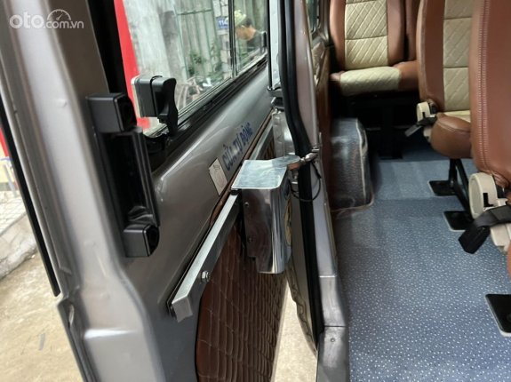 Ford Transit MID Tiêu chuẩn 2016 - Cần bán gấp xe đăng ký 2016, xe hợp đồng giá chỉ 460tr