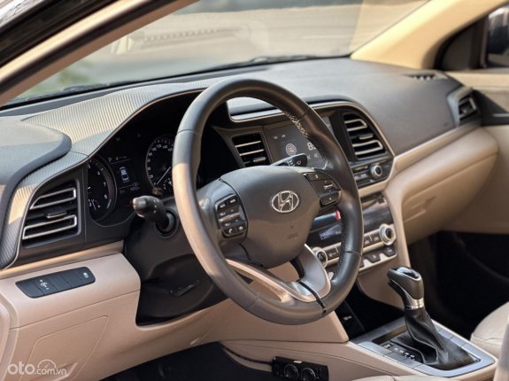 Hyundai Elantra 1.6 AT Đặc biệt 2020 - Giá hữu nghị