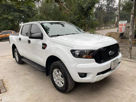 Màu trắng, xe nhập