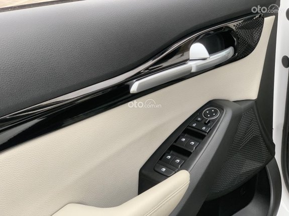 Kia Seltos 1.4 Premium 2021 - Cần bán lại xe giá cực tốt