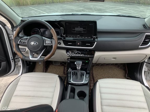 Kia Seltos 1.4 Premium 2021 - Cần bán lại xe giá cực tốt