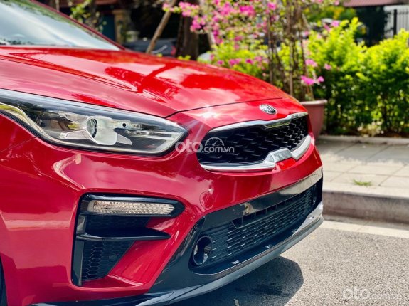 Kia Cerato 2.0 AT Premium 2021 - Bán xe màu đỏ