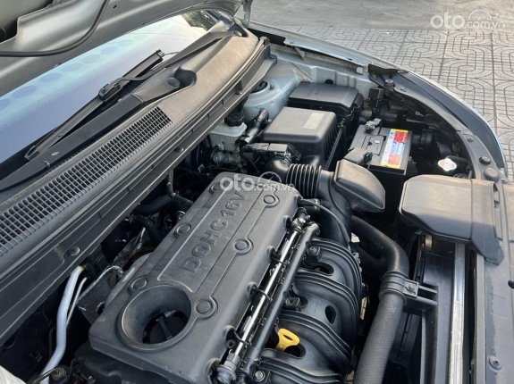 Kia Carens 2015 - Xe gia đình, giá tốt 288tr