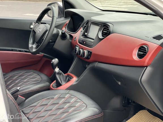 Hyundai Grand i10 2016 - Xe không dịch vụ