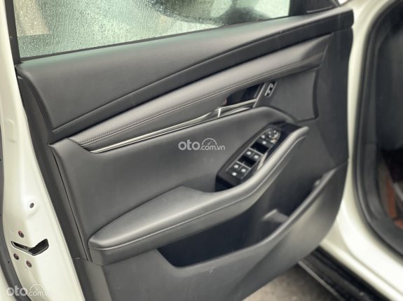 Mazda 3 2022 - Giao xe giá tốt, chủ đi giữ gìn, hỗ trợ trả góp 70%