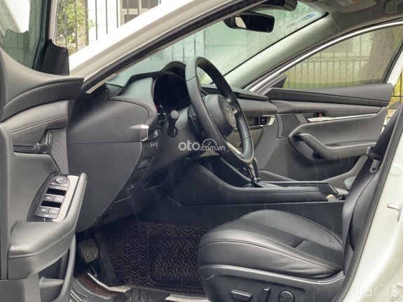 Mazda 3 2022 - Giao xe giá tốt, chủ đi giữ gìn, hỗ trợ trả góp 70%