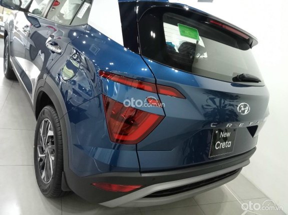 Hyundai Creta 1.5L Đặc biệt 2022 - Màu đẹp, xe nhập khẩu, giảm sâu 15tr tiền mặt, phụ kiện cùng quà tặng full cho khách hàng