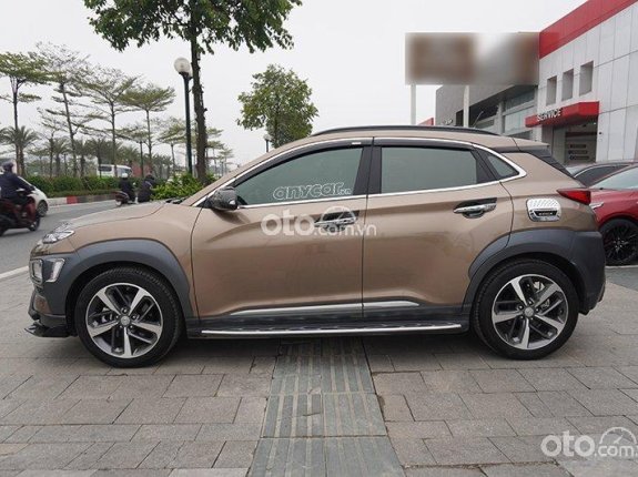 Hyundai Kona 1.6 Turbo 2022 - Tặng thẻ thành viên 2.3 triệu