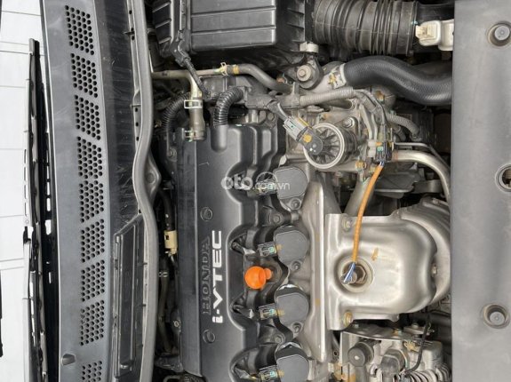 Honda Civic 1.8 AT 2011 - Màu bạc, còn đẹp