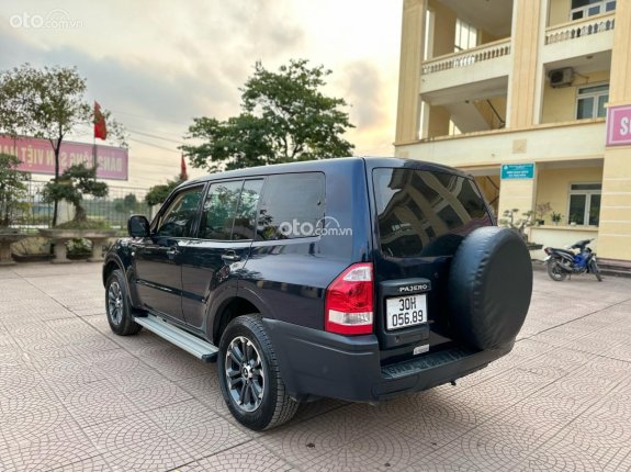 Mitsubishi Pajero 3.0 V6 2004 - 2 cầu nhập Nhật Bản V73, đã độ Limosine cực chất