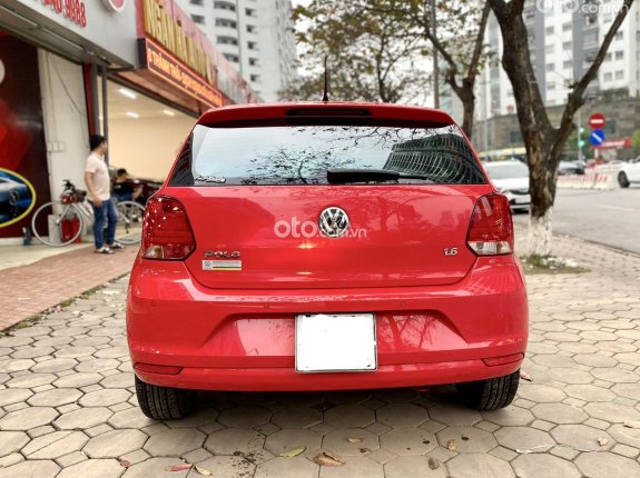 Volkswagen Polo 1.6 Hatchback 2018 - Đăng ký 2019, cá nhân 1 chủ từ mới