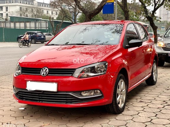 Volkswagen Polo 1.6 Hatchback 2018 - Đăng ký 2019, cá nhân 1 chủ từ mới