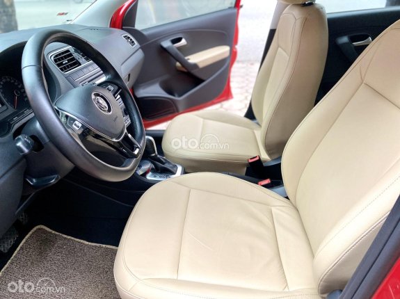 Volkswagen Polo 1.6 Hatchback 2018 - Đăng ký 2019, cá nhân 1 chủ từ mới