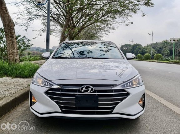 Hyundai Elantra GLS 1.6 AT 2020 - 1 chủ từ đầu