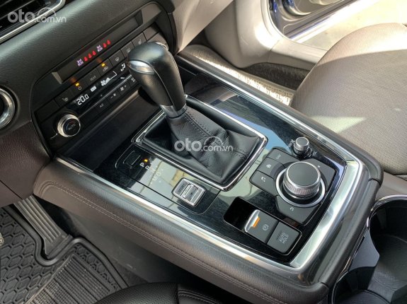 Mazda CX-8 Premium AWD 2019 - Biển thành phố, xe đẹp và rất mới