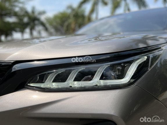 Toyota Fortuner 2.4 AT 4x2 Legender 2022 - Tư nhân biển tỉnh