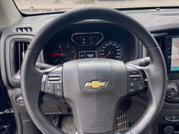 Chevrolet Colorado High Country 2016 - Cần bán xe giá chỉ hơn 400tr