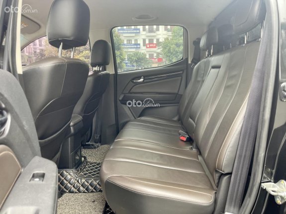 Chevrolet Colorado High Country 2016 - Cần bán xe giá chỉ hơn 400tr