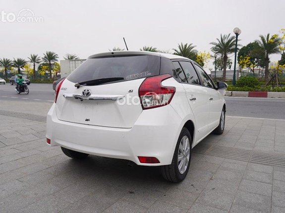 Toyota Yaris 2017 - Xe màu trắng, nhập khẩu nguyên chiếc, 499 triệu