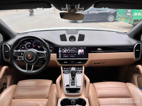 Porsche Cayenne S 2018 - Bán xe màu trắng