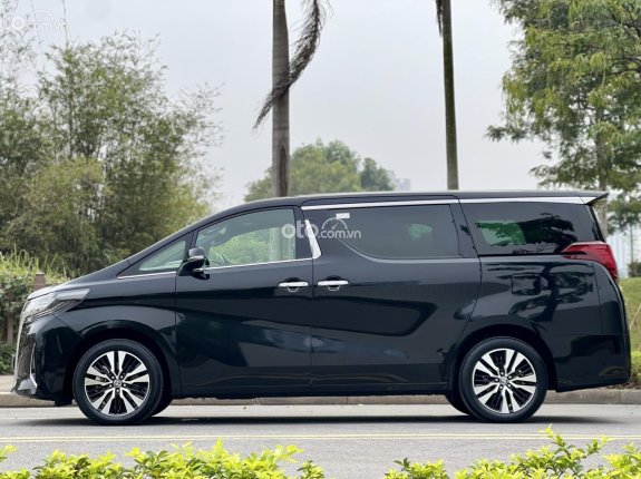 Toyota Alphard Executive Lounge 2019 - Xe màu đen, xe nhập