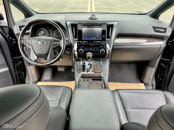 Toyota Alphard Executive Lounge 2019 - Xe màu đen, xe nhập