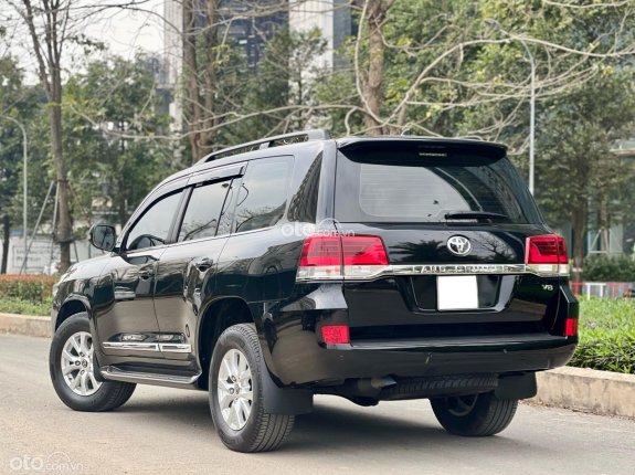 Toyota Land Cruiser 2019 - Bán xe màu đen
