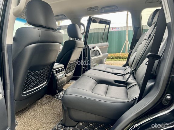 Toyota Land Cruiser 2019 - Bán xe màu đen