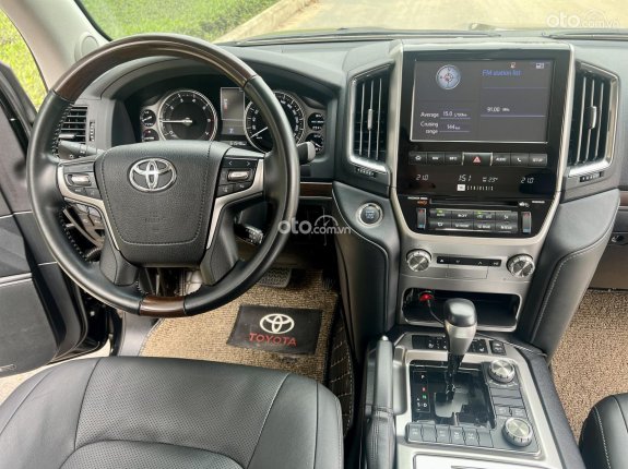 Toyota Land Cruiser 2019 - Bán xe màu đen