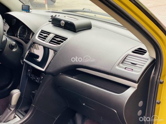 Suzuki Swift 1.4 AT 2015 - Cần bán xe giá chỉ 355 triệu