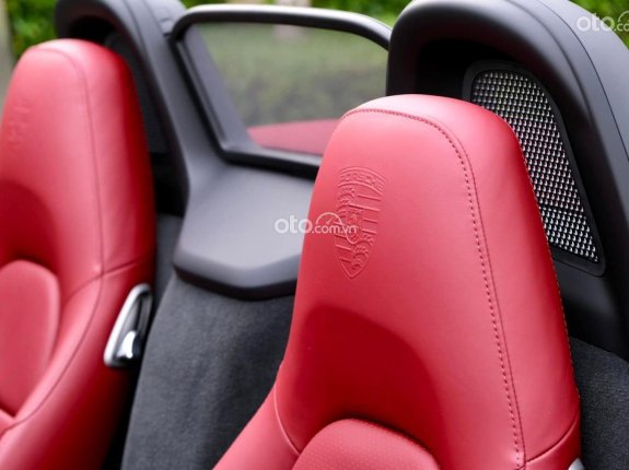 Porsche 718 Boxster 2021 - Cần bán xe màu trắng