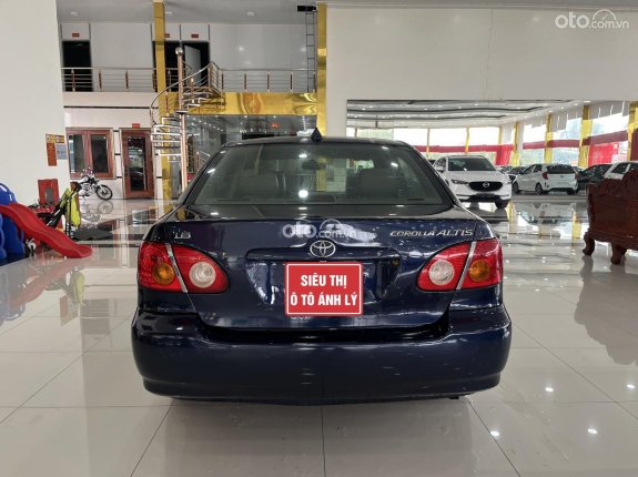 Toyota Corolla Altis 1.8E MT 2002 - Máy số ngon, xe đi lành bền, trang bị nội thất đầy đủ màn android