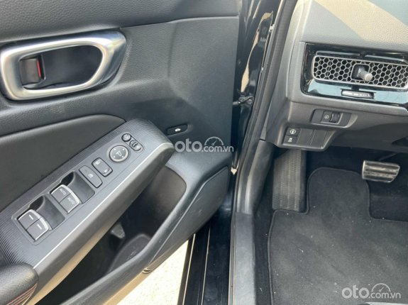 Honda Civic 2021 - Bản cao cấp nhất nhập Thái Lan, một chủ từ mới, đi chuẩn 18 ngàn kilomet