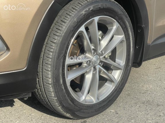 Hyundai Santa Fe 2018 - Đi chuẩn 50 ngàn kilomet