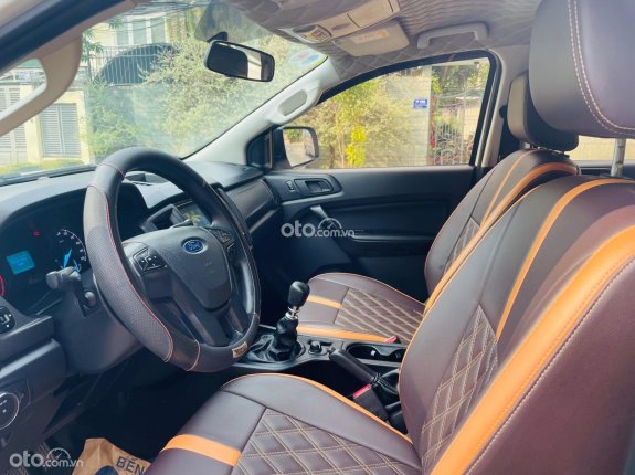 Ford Ranger XL 2.2 4x4 MT 2020 - Đăng ký 2020, xe gia đình, giá chỉ 550tr