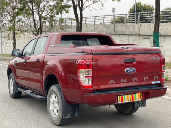 Ford Ranger XLS 2.2 4x2 AT 2015 - Xe nhập khẩu, máy dầu