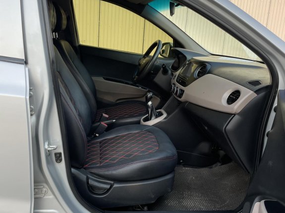 Hyundai Grand i10 2015 - Odo 4 vạn