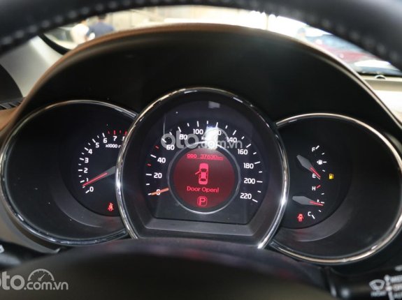 Kia Rio 1.4 AT Hatchback 2016 - Xe màu nâu, xe nhập