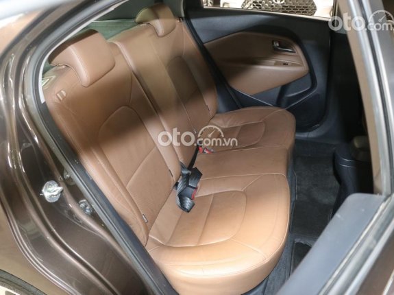 Kia Rio 1.4 AT Hatchback 2016 - Xe màu nâu, xe nhập