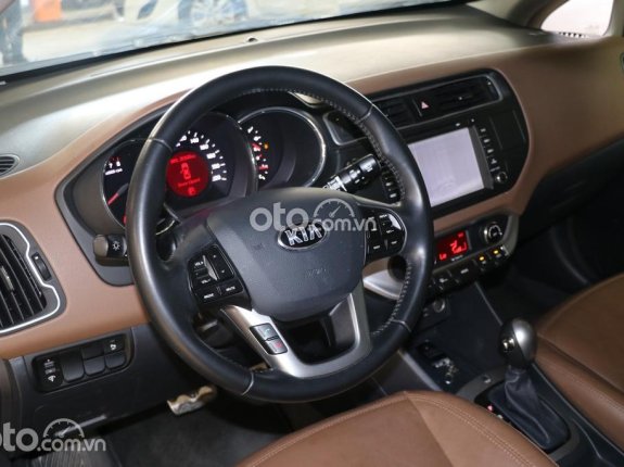 Kia Rio 1.4 AT Hatchback 2016 - Xe màu nâu, xe nhập