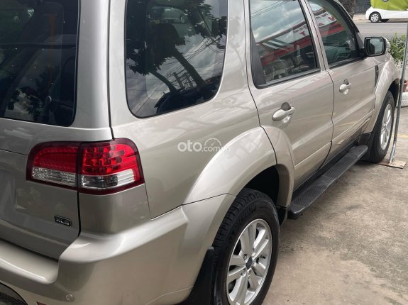 Ford Escape 2010 - Bán ô tô mới 95% giá chỉ 335tr