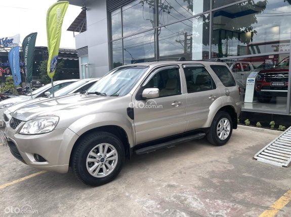 Ford Escape 2010 - Bán ô tô mới 95% giá chỉ 335tr