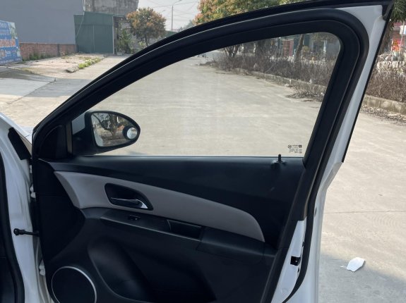 Chevrolet Cruze LTZ 2013 - Giấy tờ đầy đủ, có hỗ trợ mua trả góp
