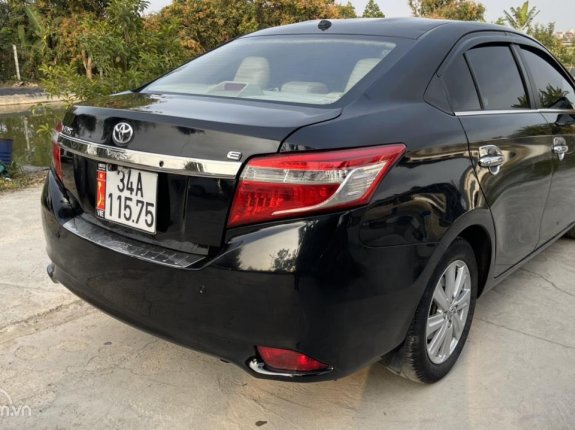 Toyota Vios 1.5E MT 2015 - Xe màu đen