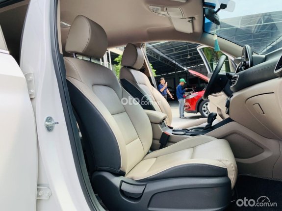 Hyundai Tucson 2.0 Tiêu chuẩn 2021 - Xe rất mới, odo chuẩn 22.000km, bao test hãng